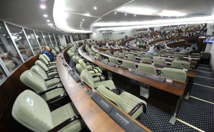Projet de la nouvelle Constitution : cinq partis ont boycotté le vote à l’APN