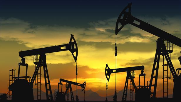 Les prix du pétrole s’effondrent, le pire est à venir, selon les analystes