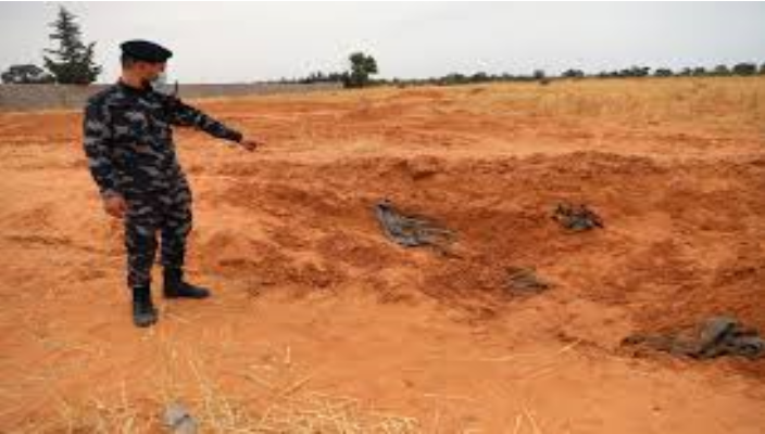 Libye: 139 corps découverts à ce jour dans les charniers de Tarhounah (officiel)