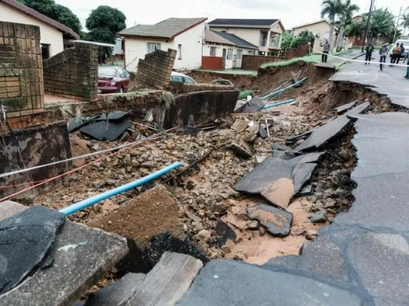 Afrique du Sud : plus de 300 morts dans les pires inondations de l’histoire du pays (vidéo)