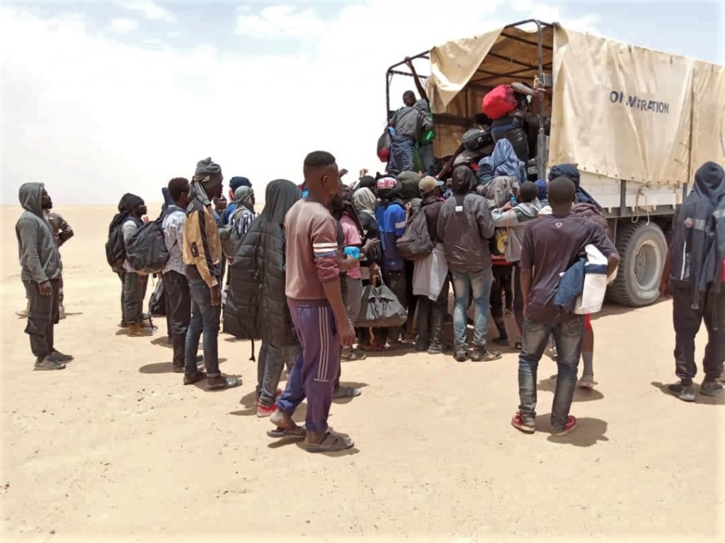 الجزائر فكّكت 400 شبكة تهريب المهاجرين والاتجار بالبشر خلال سنتين