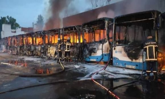 العاصمة: إتلاف 16 حافلة في حريق بمرآب تابع ل »إيتوزا »
