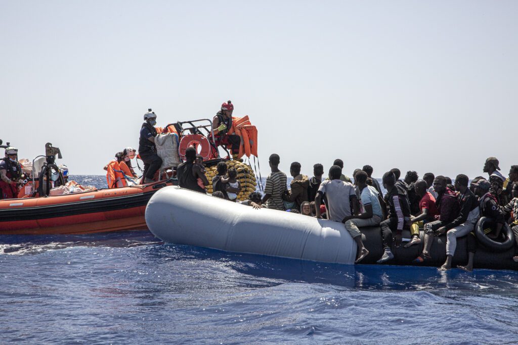 منظمات غير حكومة تدعو الاتحاد الأوروبي إلى تكثيف جهوده  لإنقاذ المهاجرين في البحر المتوسط