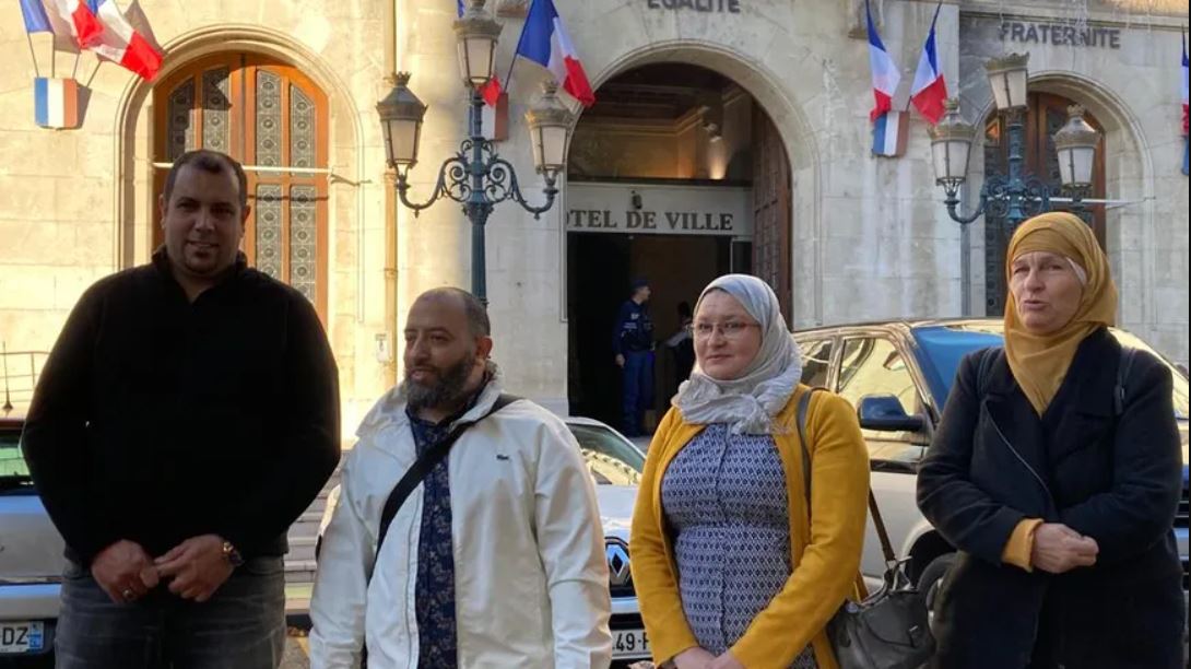 فرنسا: جمعية تودع شكوى ضدّ صحيفة “شارلي إيبدو” بسبب مدرسة إسلامية تابعةٍ لها