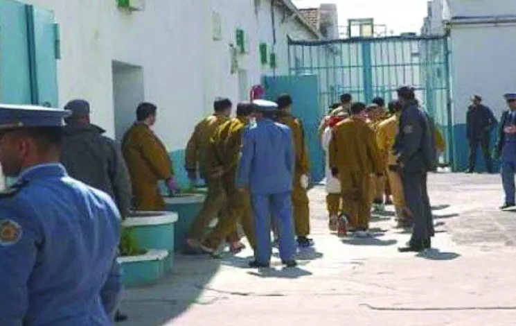 مُعتقلو المادة 87 مُكرر بوهران يُقررون الدُخول في إضراب جماعي عن الطعام