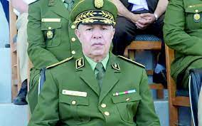 Justice militaire : le général-major à la retraite Abderrahmane Arar placé sous mandat de dépôt