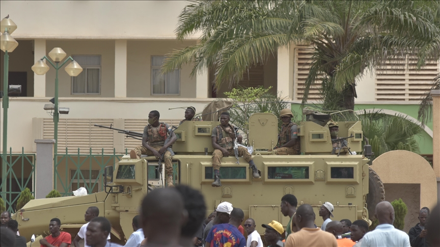 اتهمته بممارسة أنشطة تخريبية: بوركينا فاسو تطرد الملحق العسكري الفرنسي