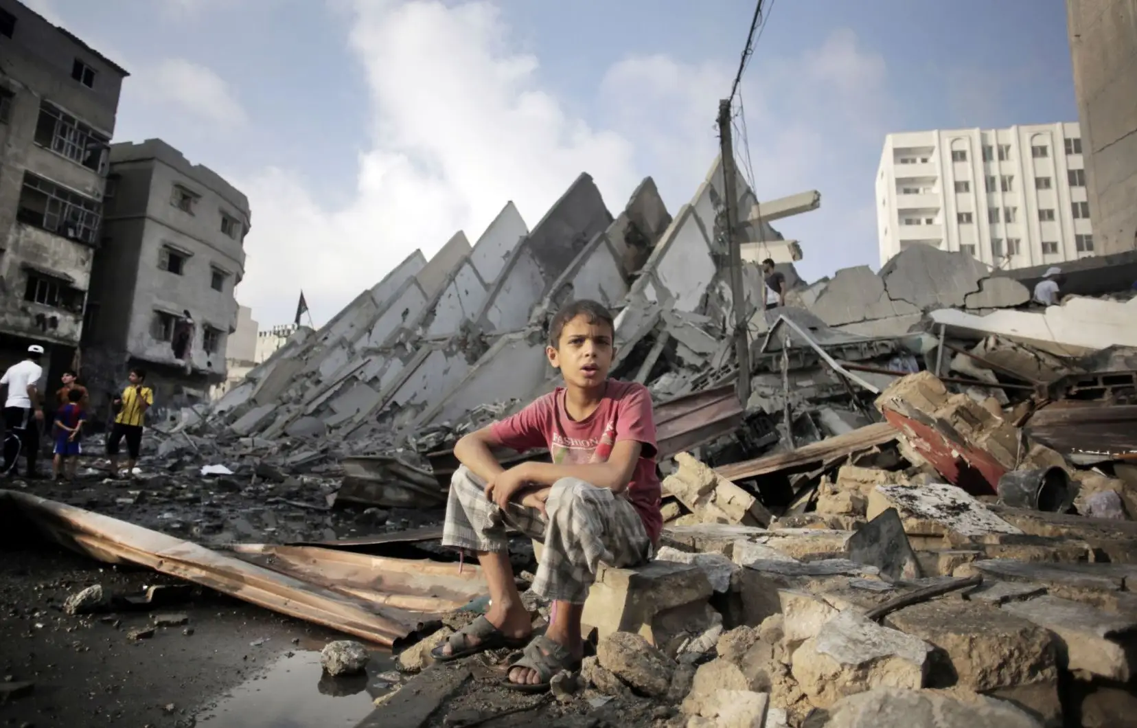 غزة : 133 قتيلاً وسط وجنوبي القطاع خلال 24 ساعة